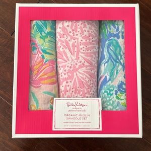 Lilly Pulitzer x Pottery Barn muslin swaddle set